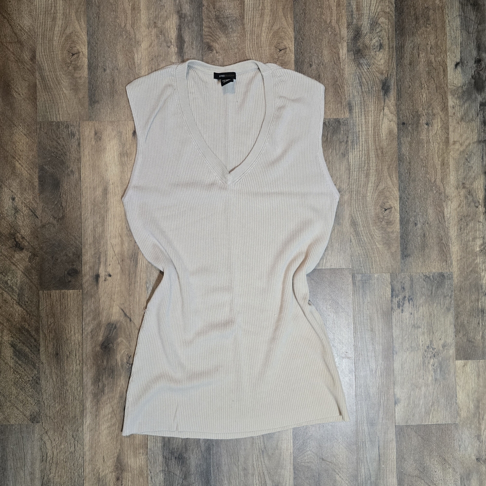 BCBGMaxAzria Cream Ribbed Tank Top
